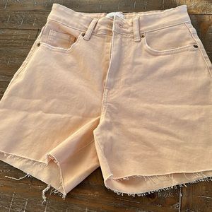 Peach high waisted shorts by H&M